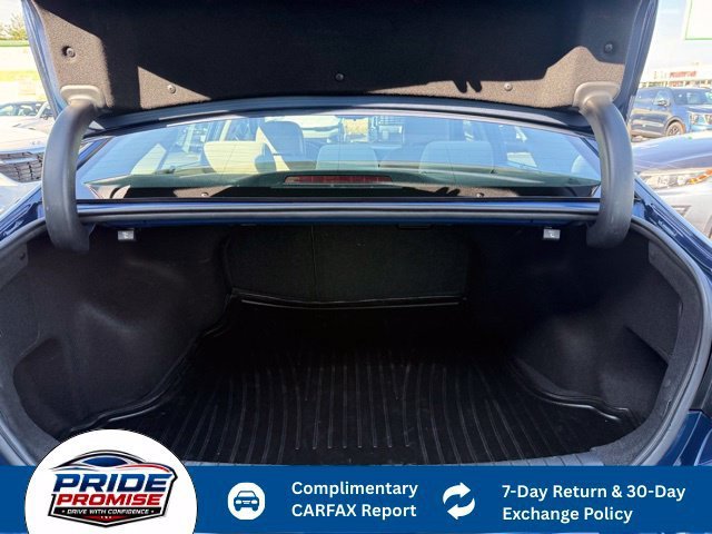 Used 2016 Blue Hyundai 2.4L SE image 12