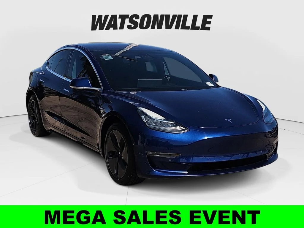 Used 2018 Blue Tesla Long Range image 1