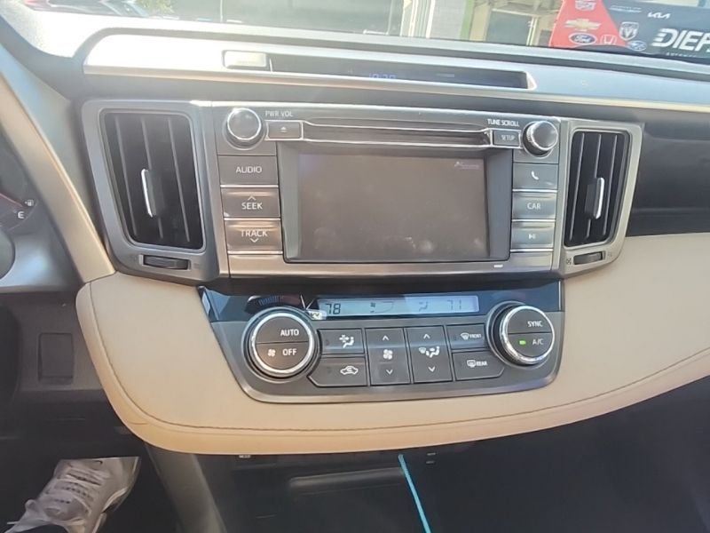 Used 2013 Blue Toyota XLE image 9