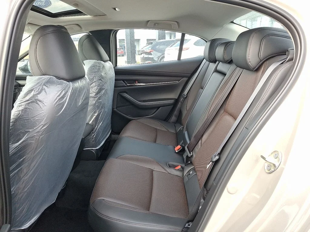 2026 Mazda Mazda3 Turbo Premium Plus - Photo 7