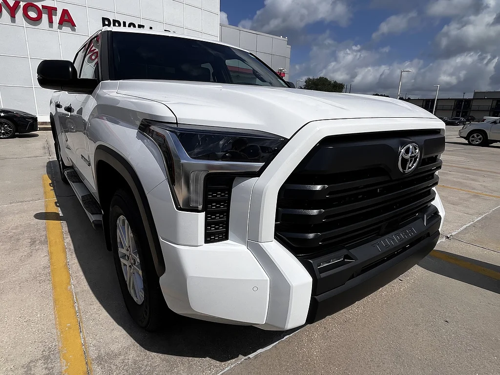 2026 Toyota Tundra  SR5