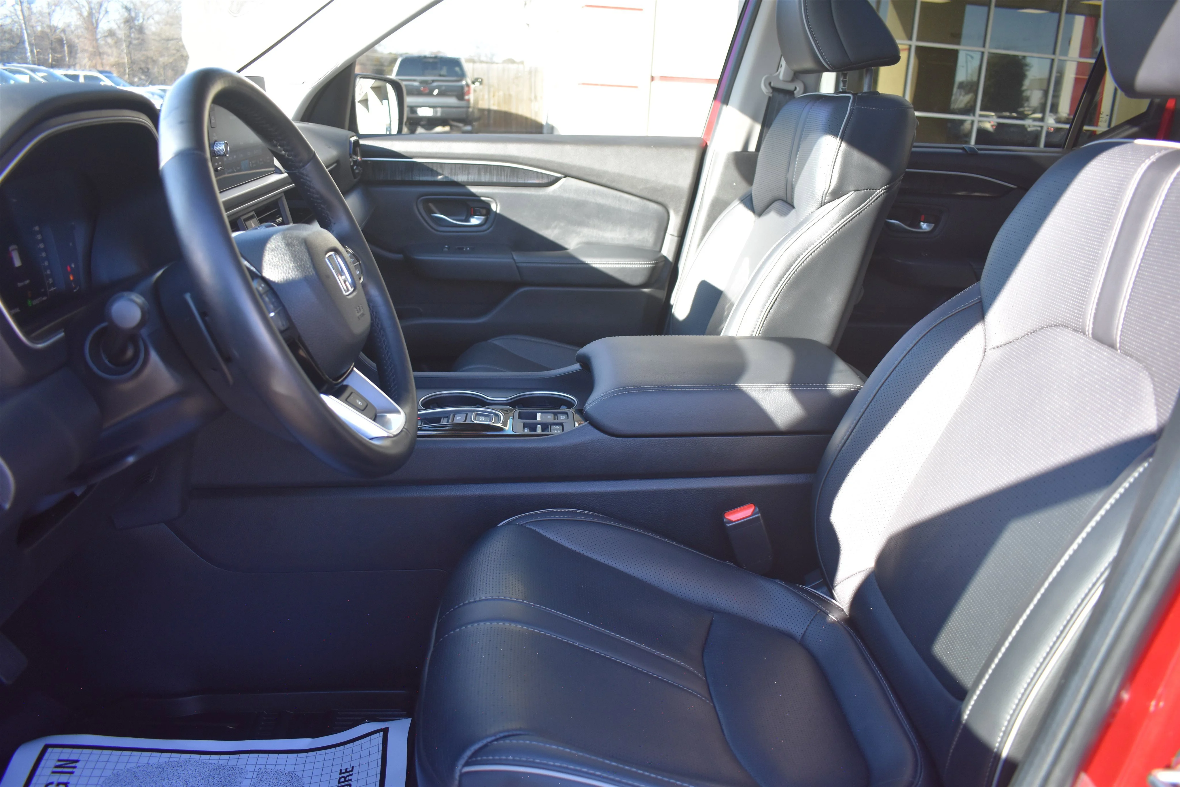 2025 Honda Pilot Elite - Photo 15