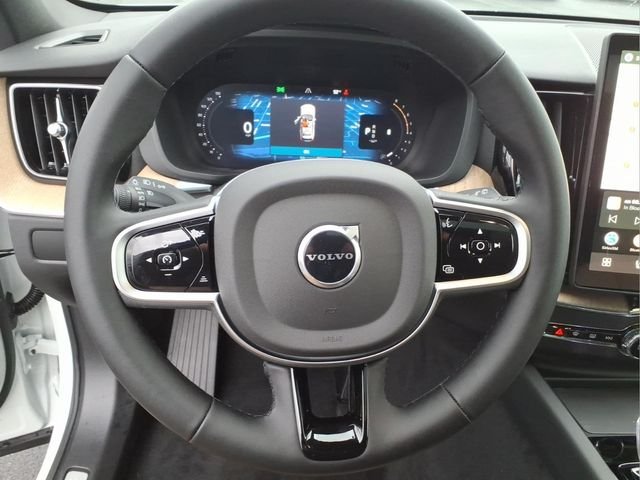 New 2026 Crystal White Volvo Plus image 19