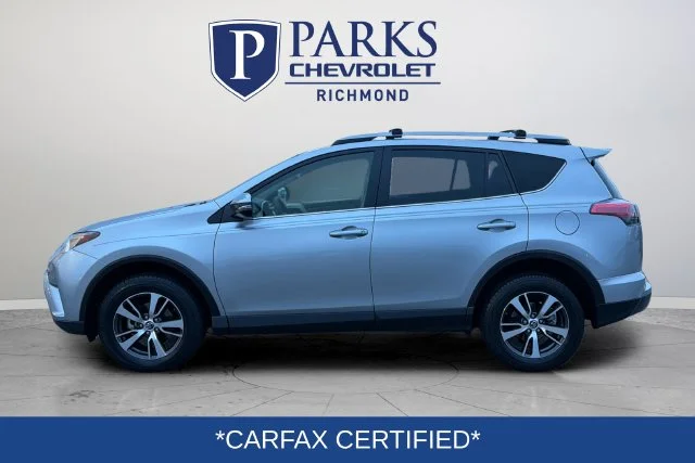 Used 2018 Silver Toyota XLE image 5