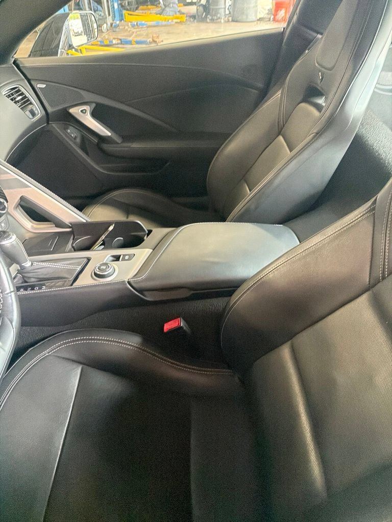 Used 2017 BLACK Chevrolet Grand Sport 2LT image 4
