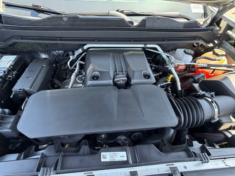 Used 2024 Sterling Gray Metallic Chevrolet Z71 image 21