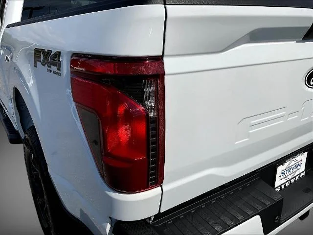New 2026 Oxford White Ford XLT image 33