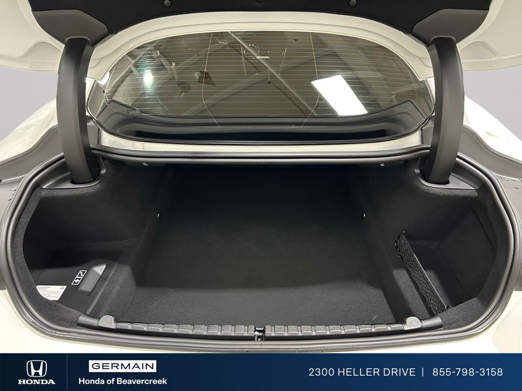 Used 2020 Alpine White BMW Base image 24