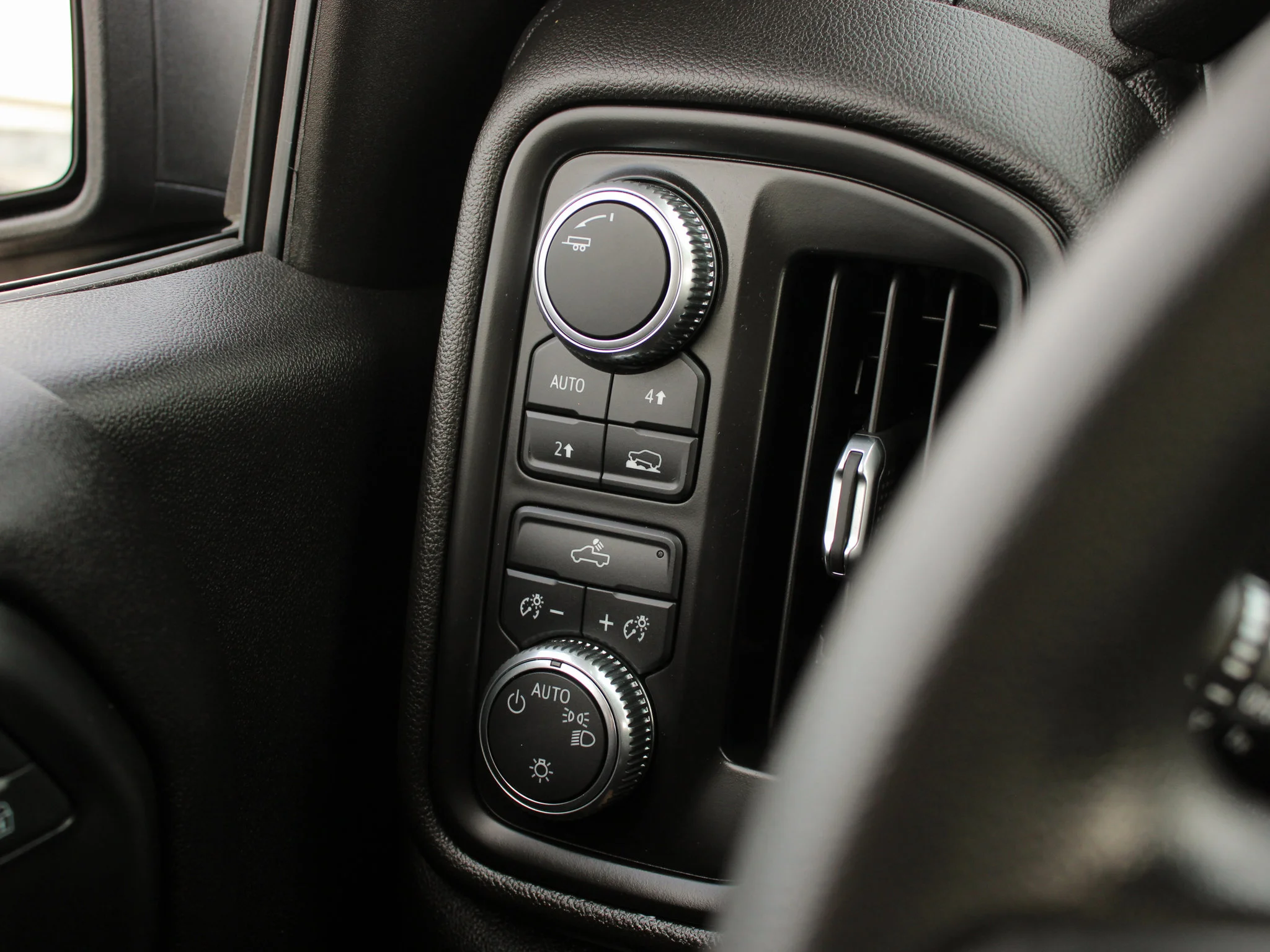 Certified Used 2020 Black GMC Base * No Accidents | 3M PPF | Bedliner | Apple CarPlay | Backup Camera | One Owner image 21