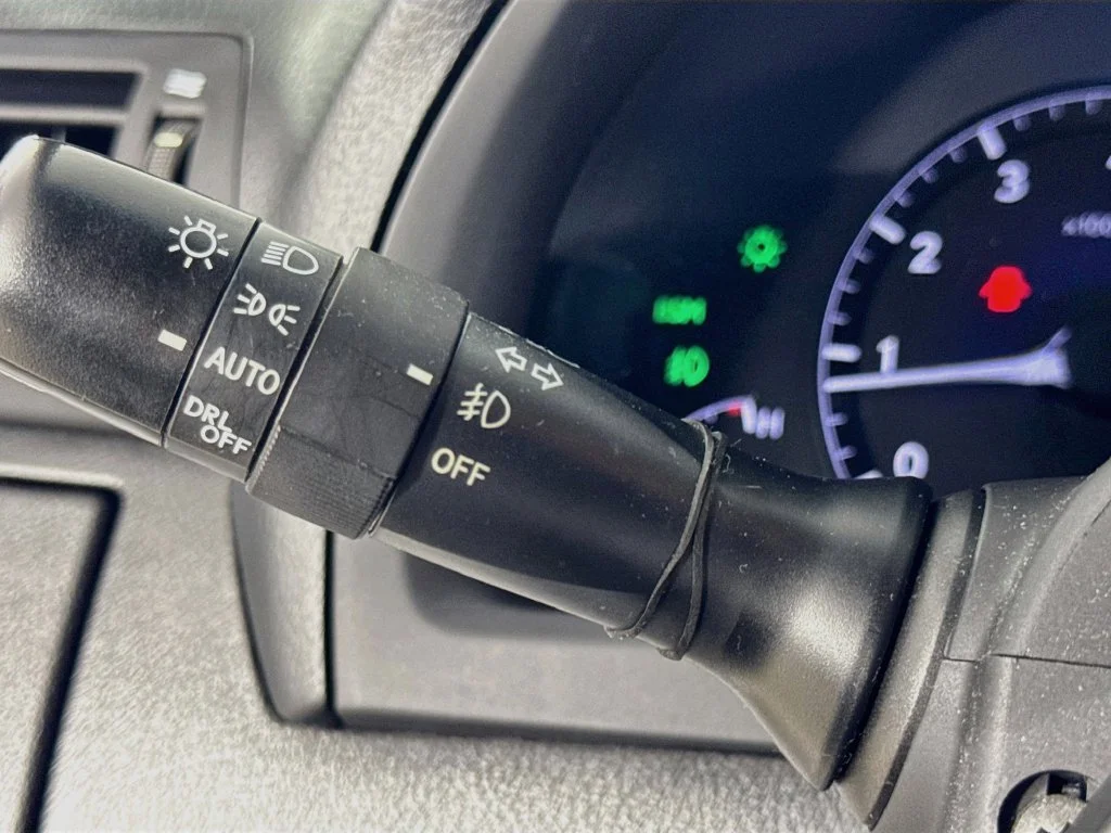 Used 2015 Silver Lexus 350 image 13