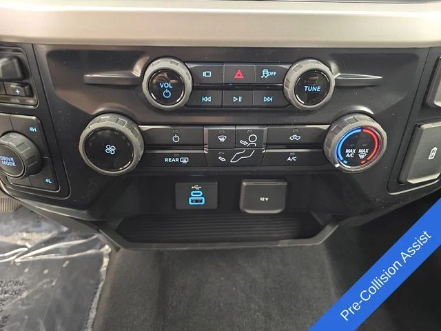 New 2026 Agate Black Metallic Ford F-250® XL image 31