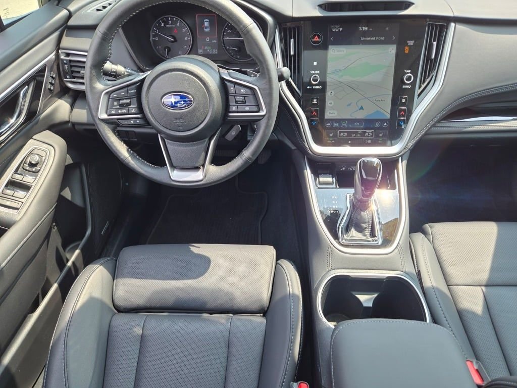 Used 2025 White Subaru Limited image 2