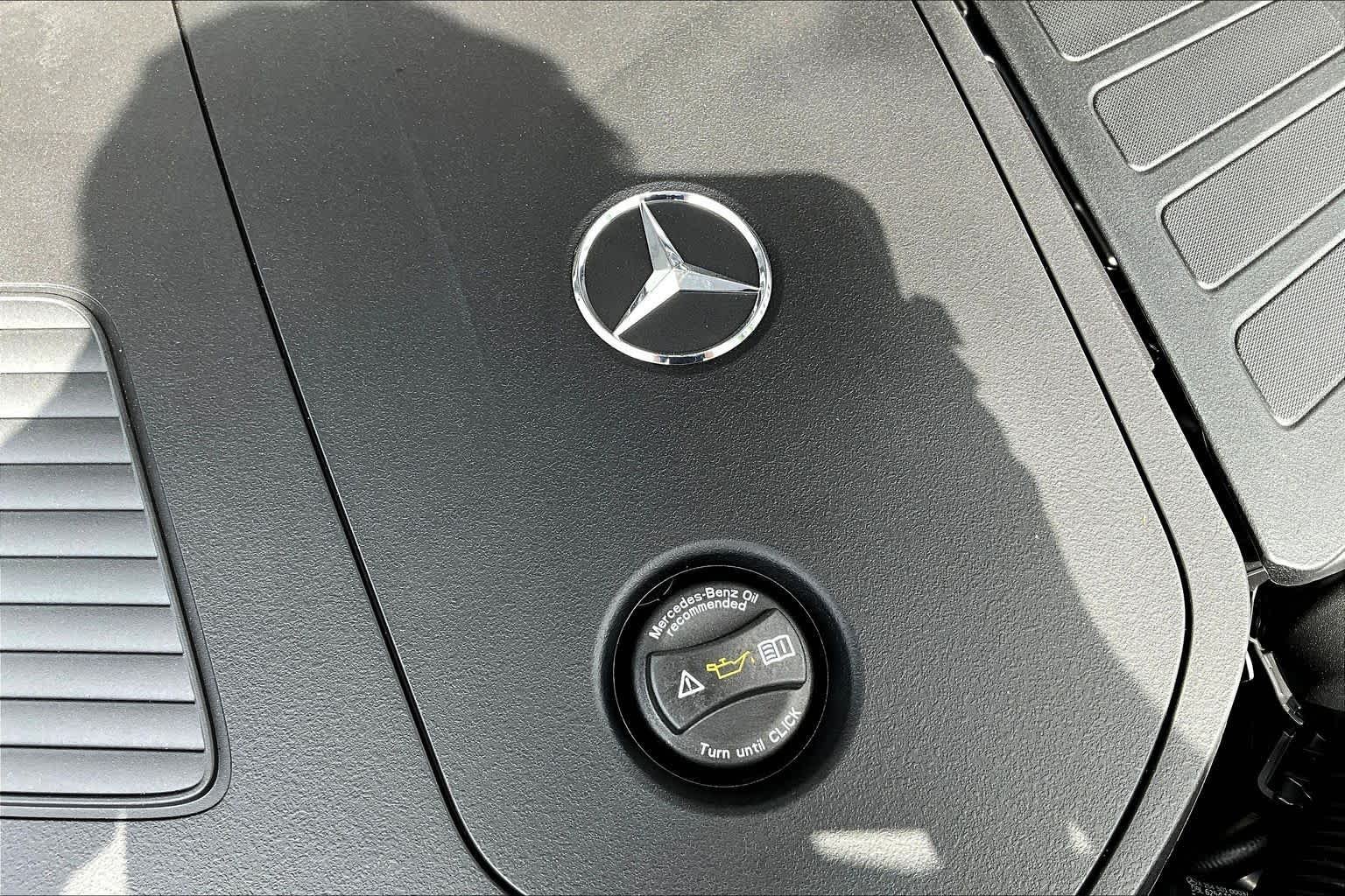 New 2026 MANUFAKTUR Alpine Grey Mercedes-Benz GLC 300 image 17