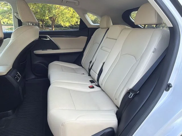 Used 2022 White Lexus 350 image 21