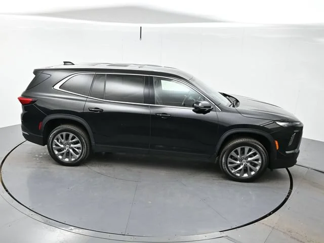 Used 2025 Ebony Twilight Metallic Buick Preferred image 39