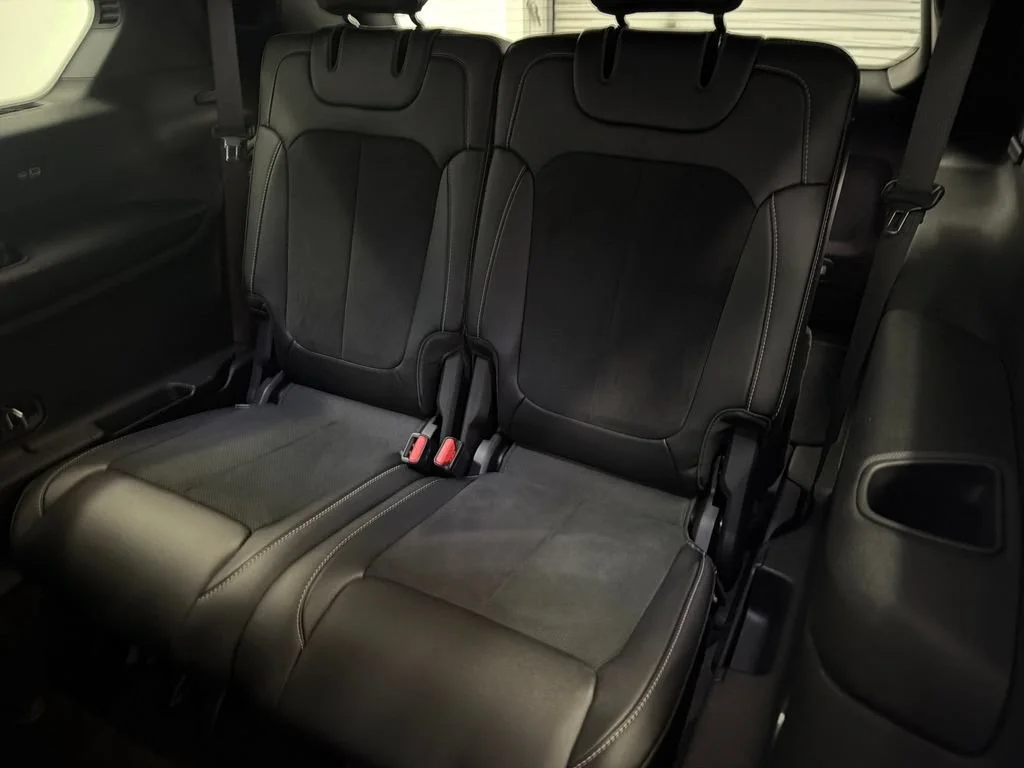 Used 2024 Bright White Clea Jeep Altitude X image 16