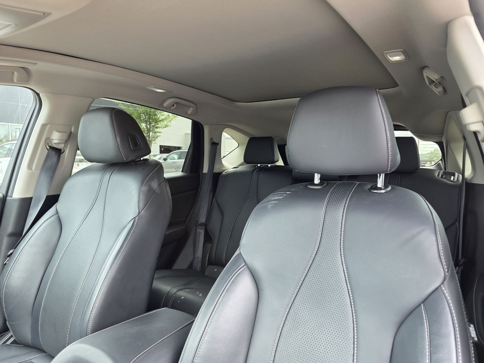 Used 2023  Acura Technology Package image 9