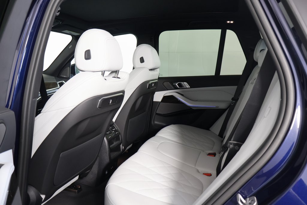 2026 BMW X5 50e - Photo 11