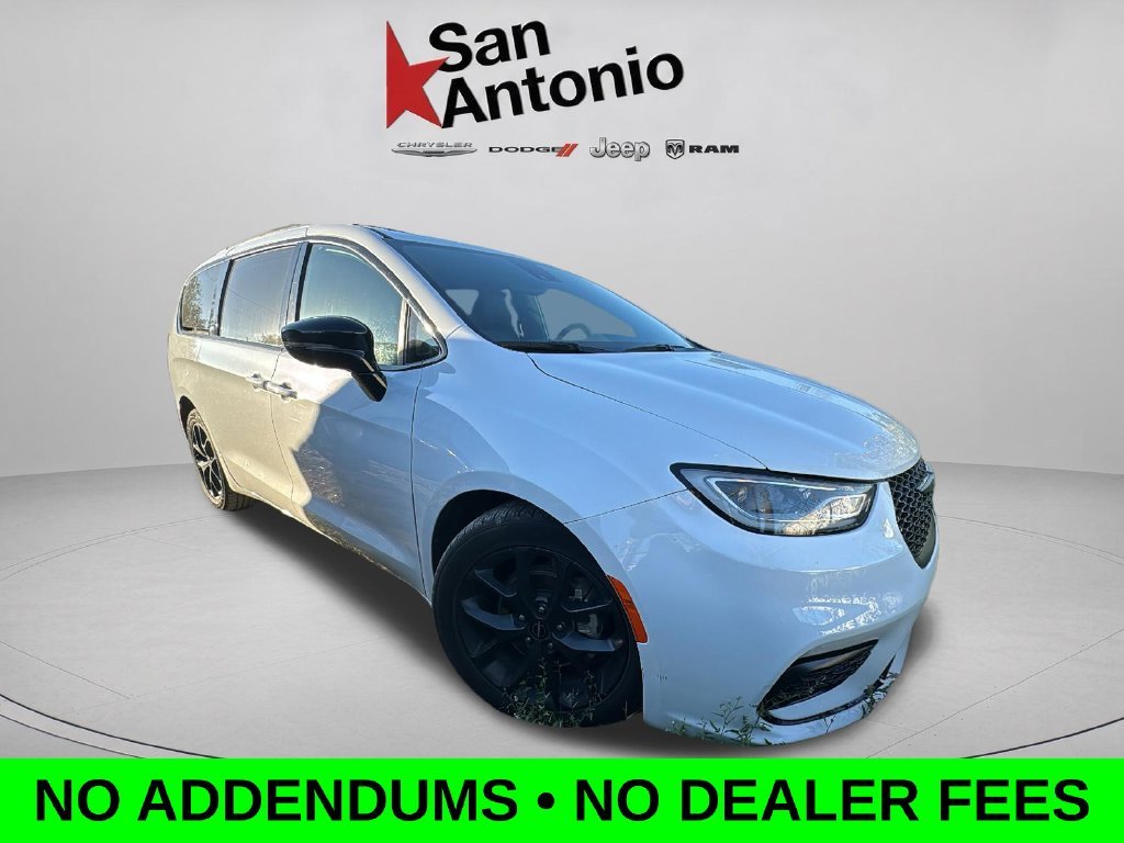 2025 Chrysler Pacifica