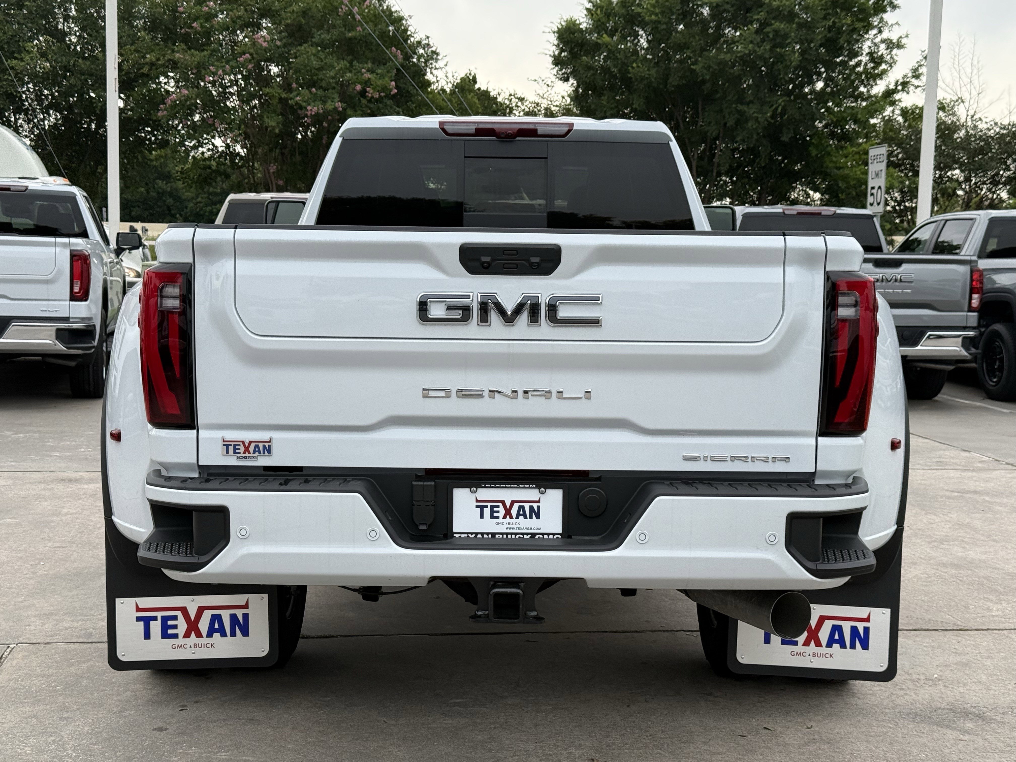 New 2026 Glacier White Tricoat GMC Denali Ultimate DRW image 5