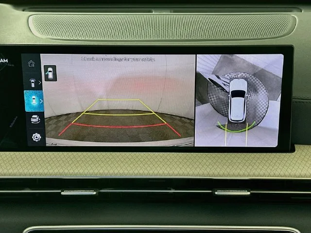 New 2027 White Genesis 3.5T Prestige image 18