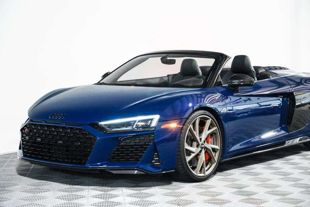 Used 2023 Blue Audi V10 performance image 19