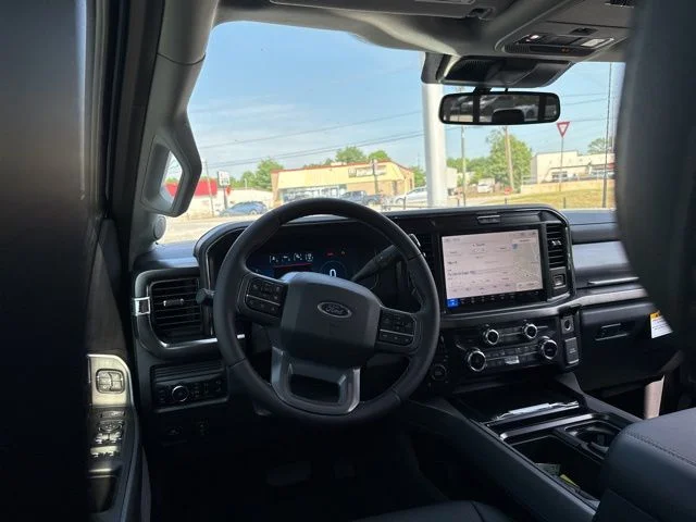 New 2026 Oxford White Ford Lariat image 20