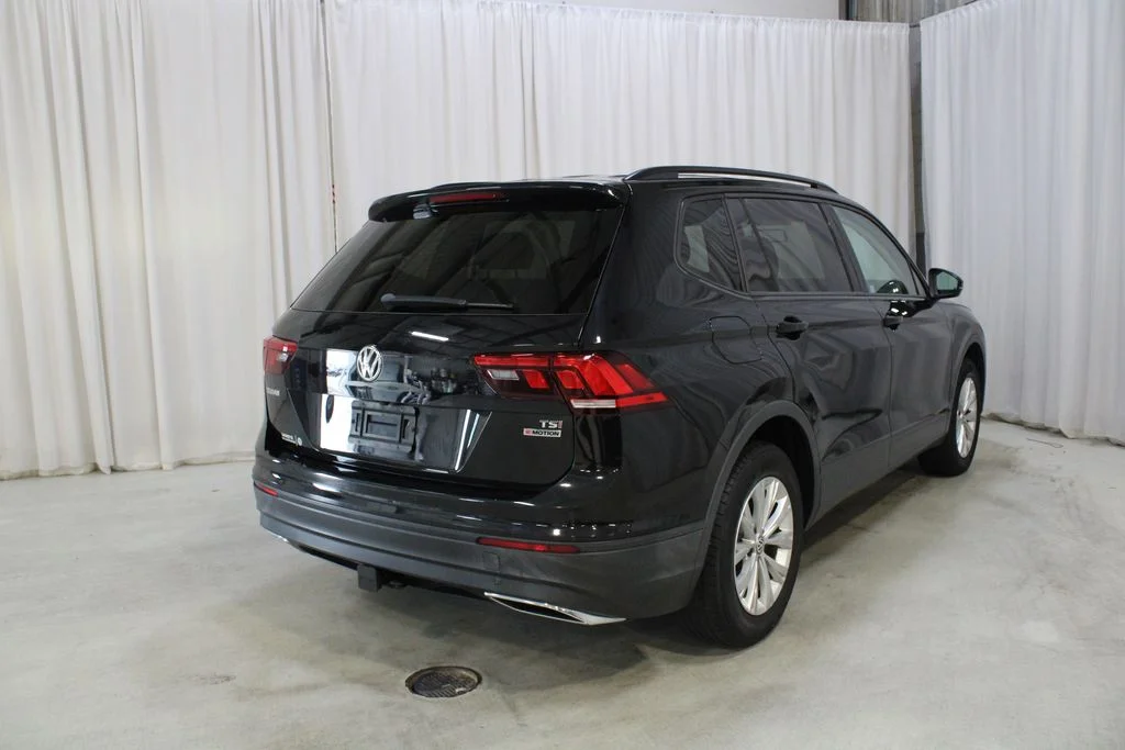 Used 2018 Black Volkswagen 2.0T S image 25