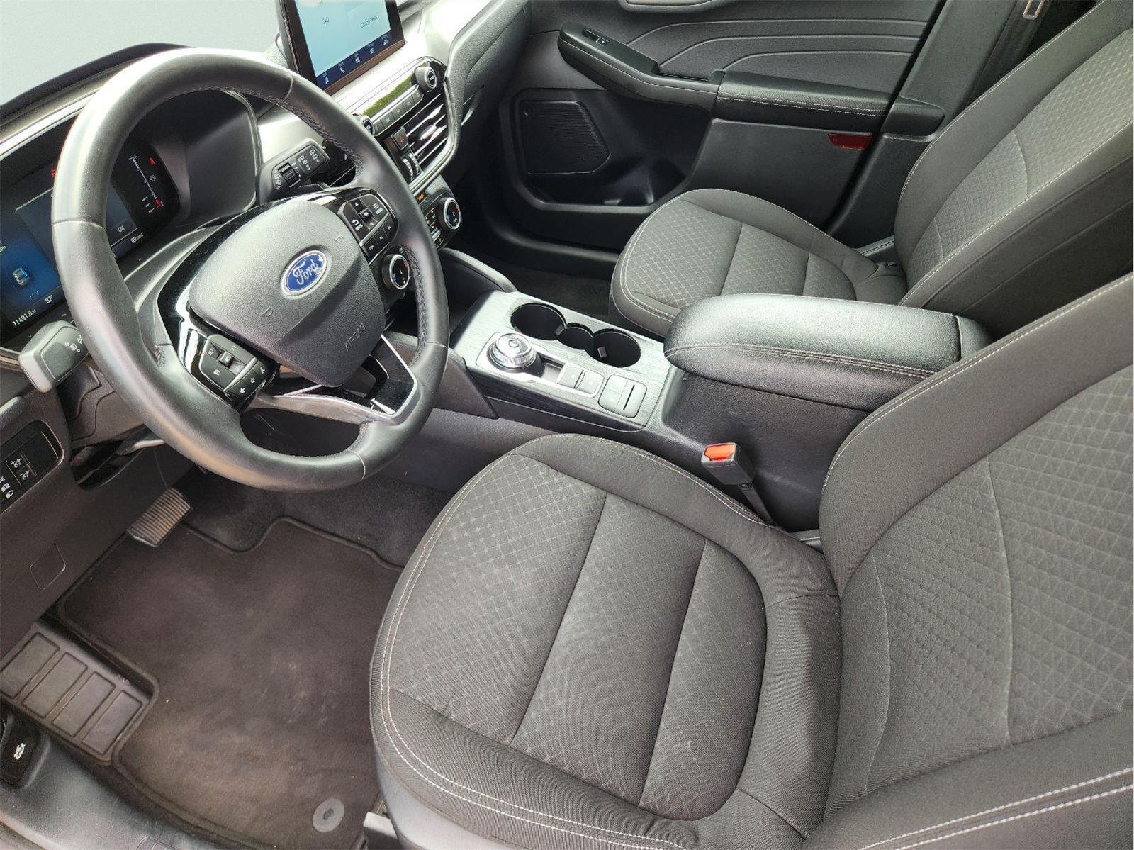 Used 2024 Agate Black Ford Active image 12