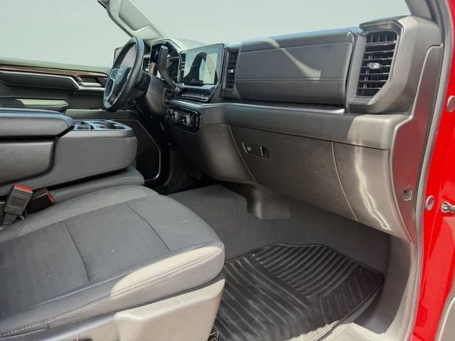 Used 2025 Red Hot Chevrolet LT (2FL) image 16