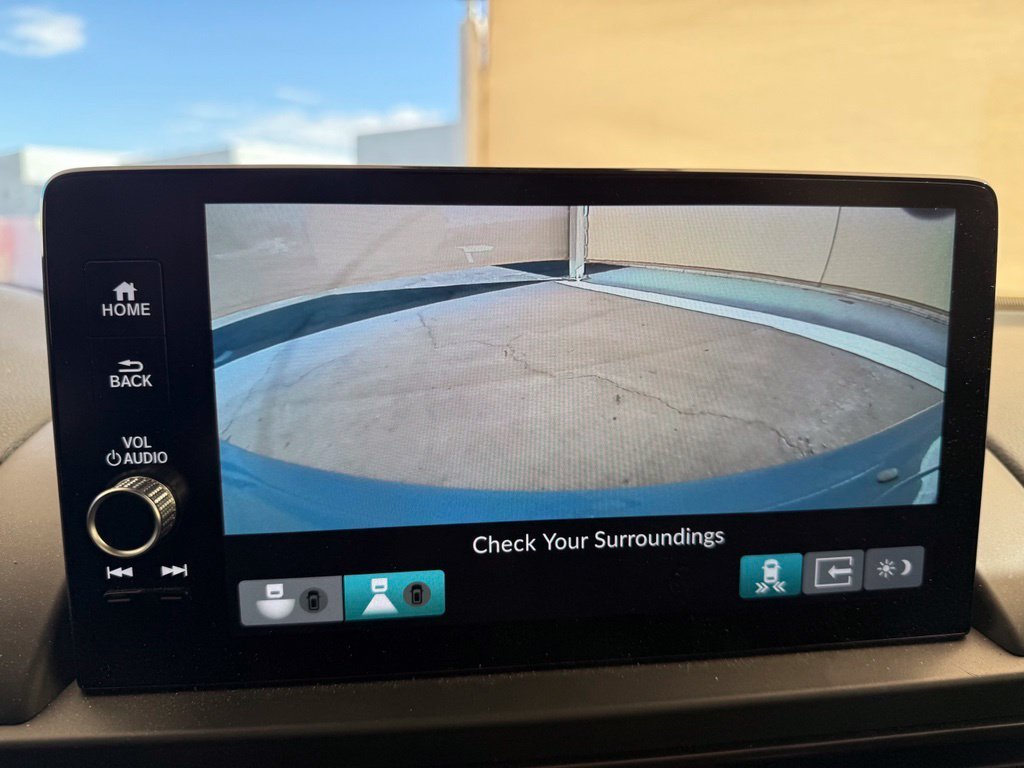 Used 2025 Diffused Sky Pearl Honda TrailSport image 18
