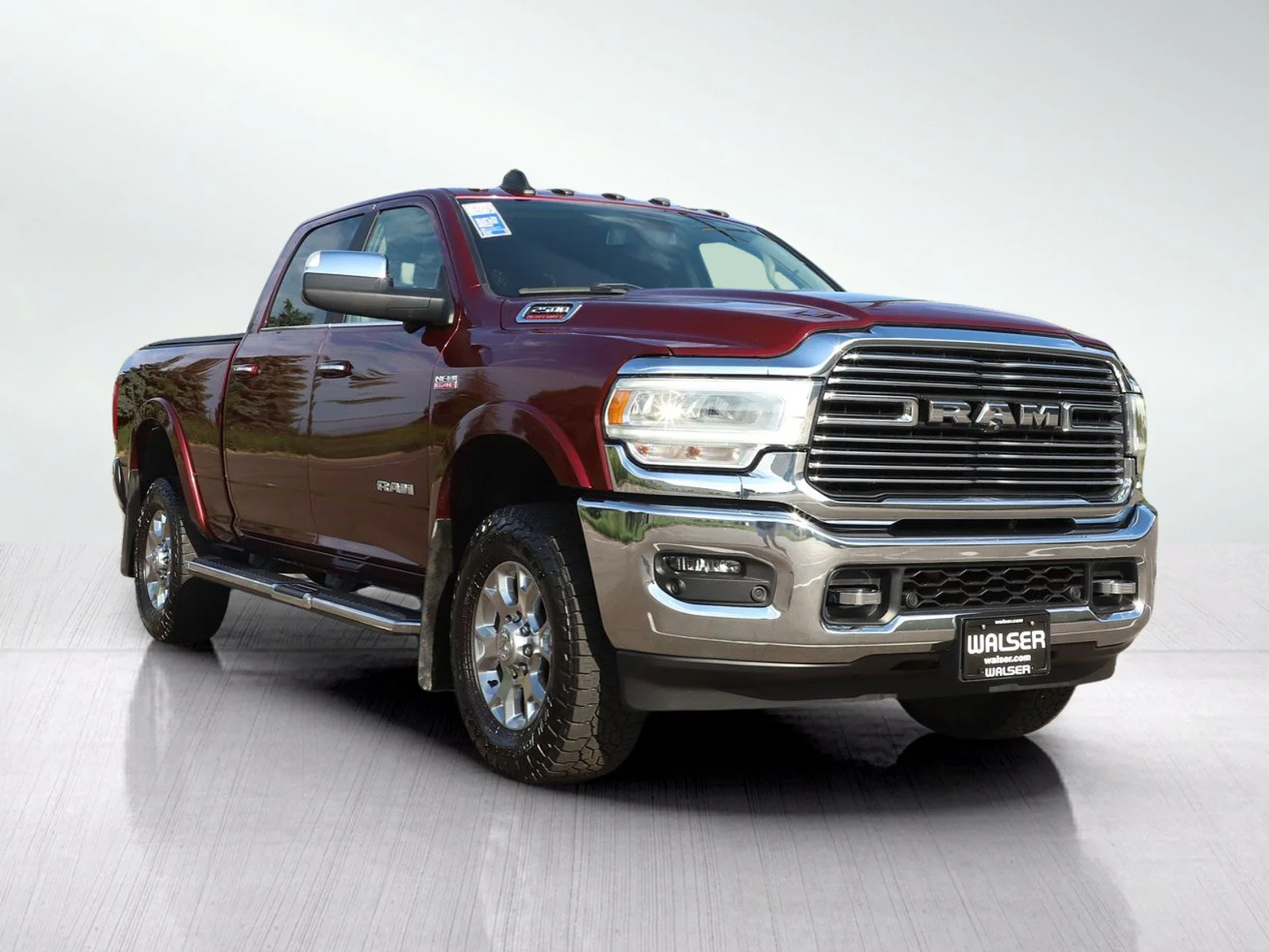 Used 2019 Delmonico Red Pearlcoat Ram Laramie image 7