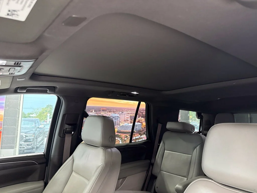 Used 2023 White Chevrolet Z71 image 26