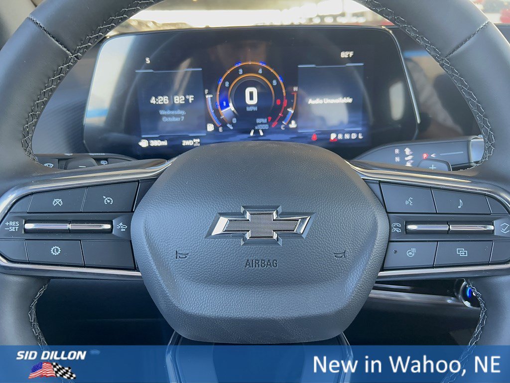 New 2027 Summit White Chevrolet LT image 11