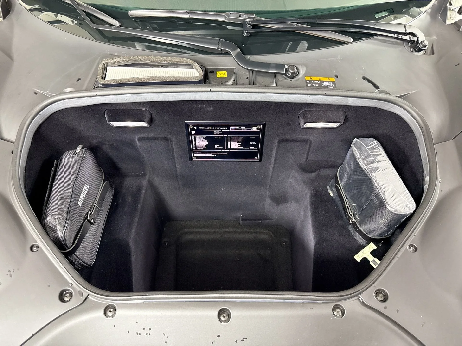 Certified Used 2020 Bianco Fuji Ferrari Base image 20