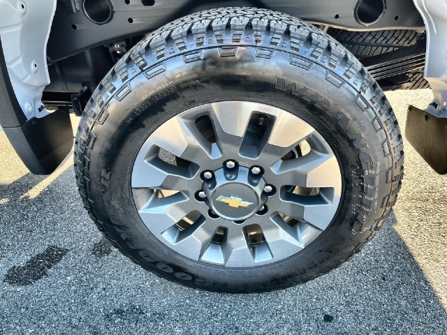 2026 Chevrolet Silverado 2500 HD photo 26 of 41