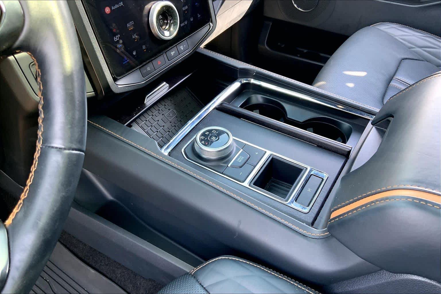 2023 Ford Expedition Platinum - Photo 17
