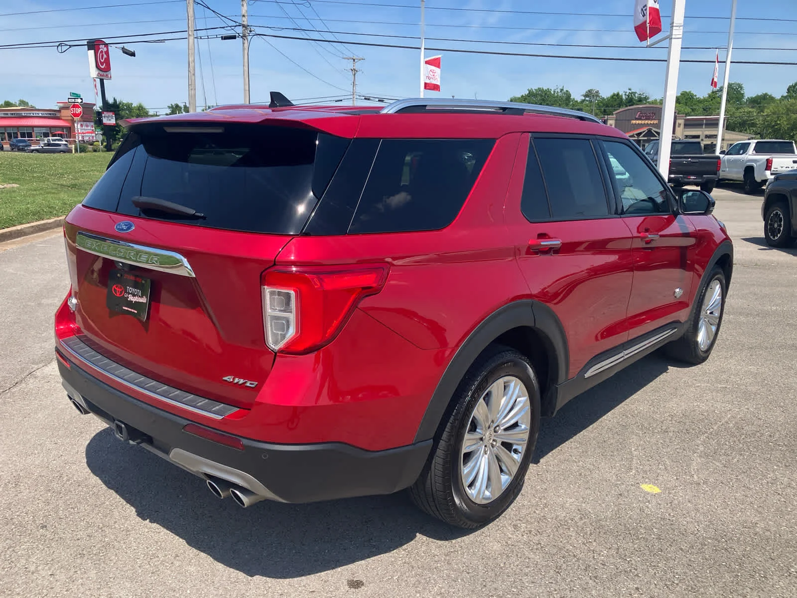 Used 2022 Rapid Red Metallic Tinted Clearcoat Ford King Ranch image 7