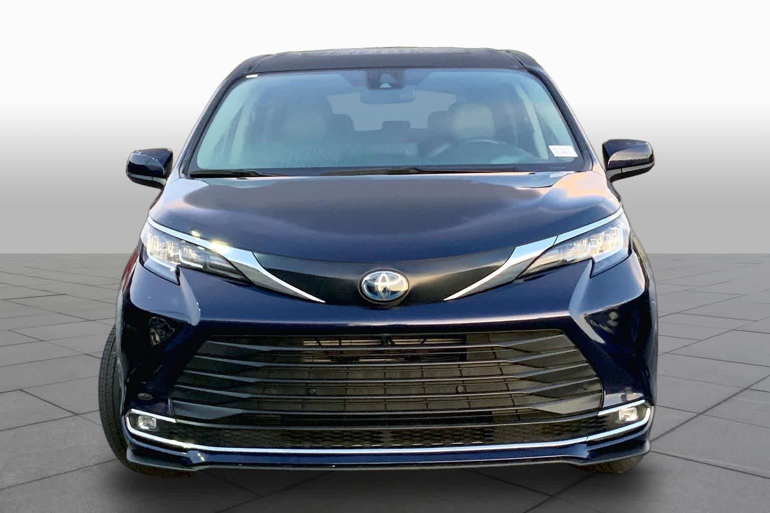 Used 2023 Blueprint Toyota XLE image 4