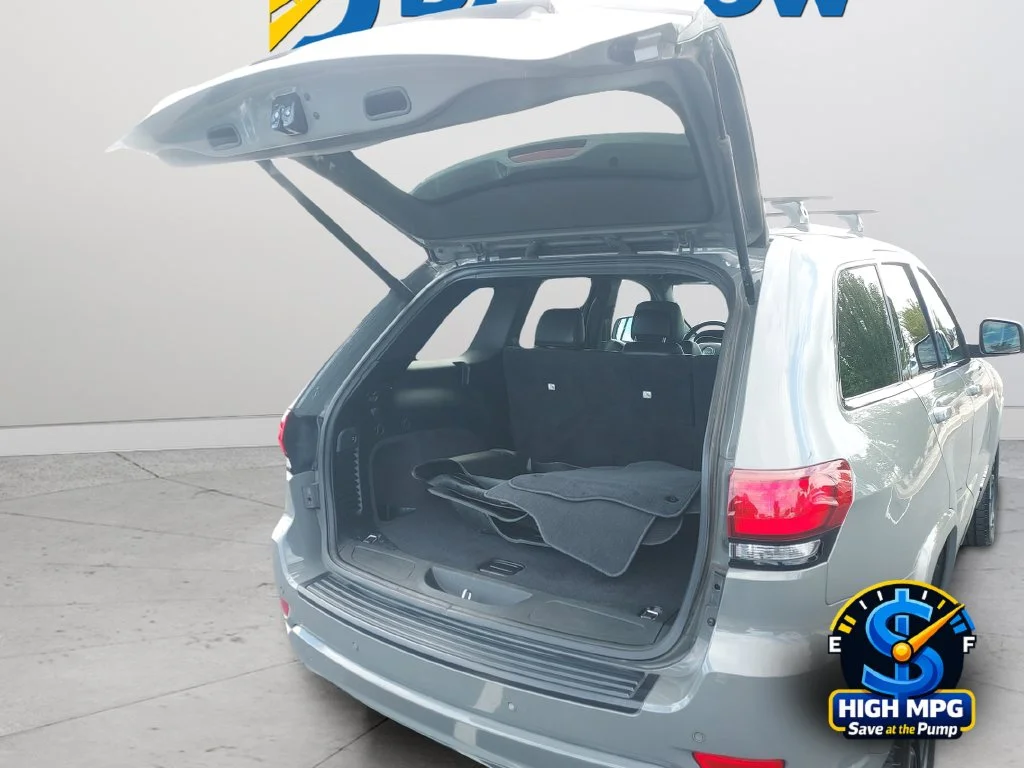 Used 2020 Gray Jeep Altitude image 35