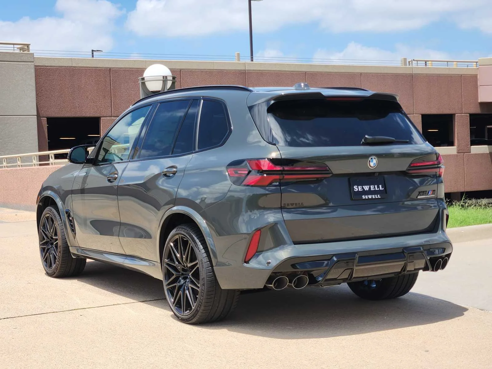 New 2026 Dravit Grey Metallic BMW Competition image 3
