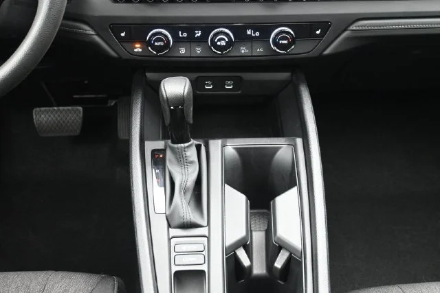 2025 Honda Accord SE - Photo 77
