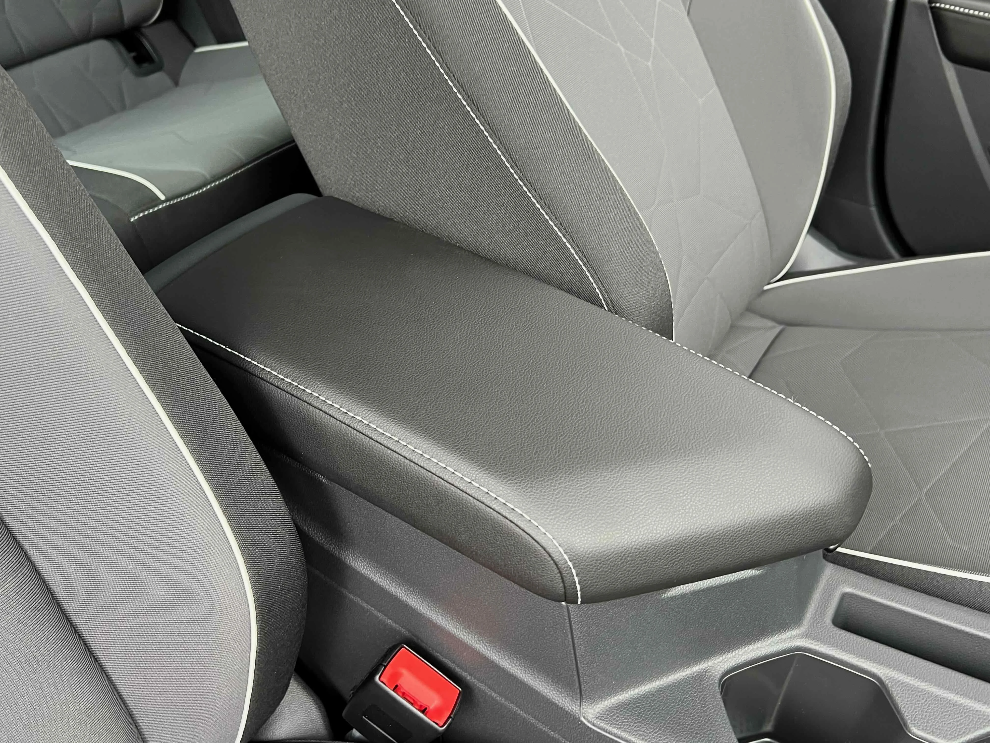 New 2026 Platinum Gray Volkswagen Sport image 21