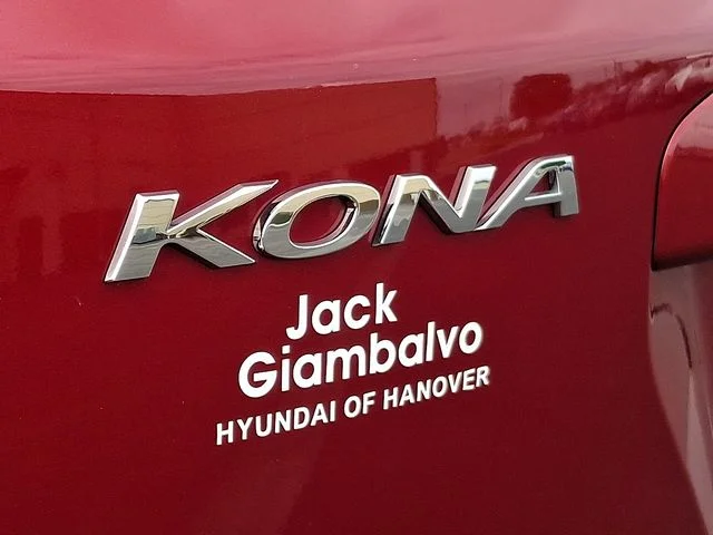 Used 2023 Red Hyundai SEL image 31