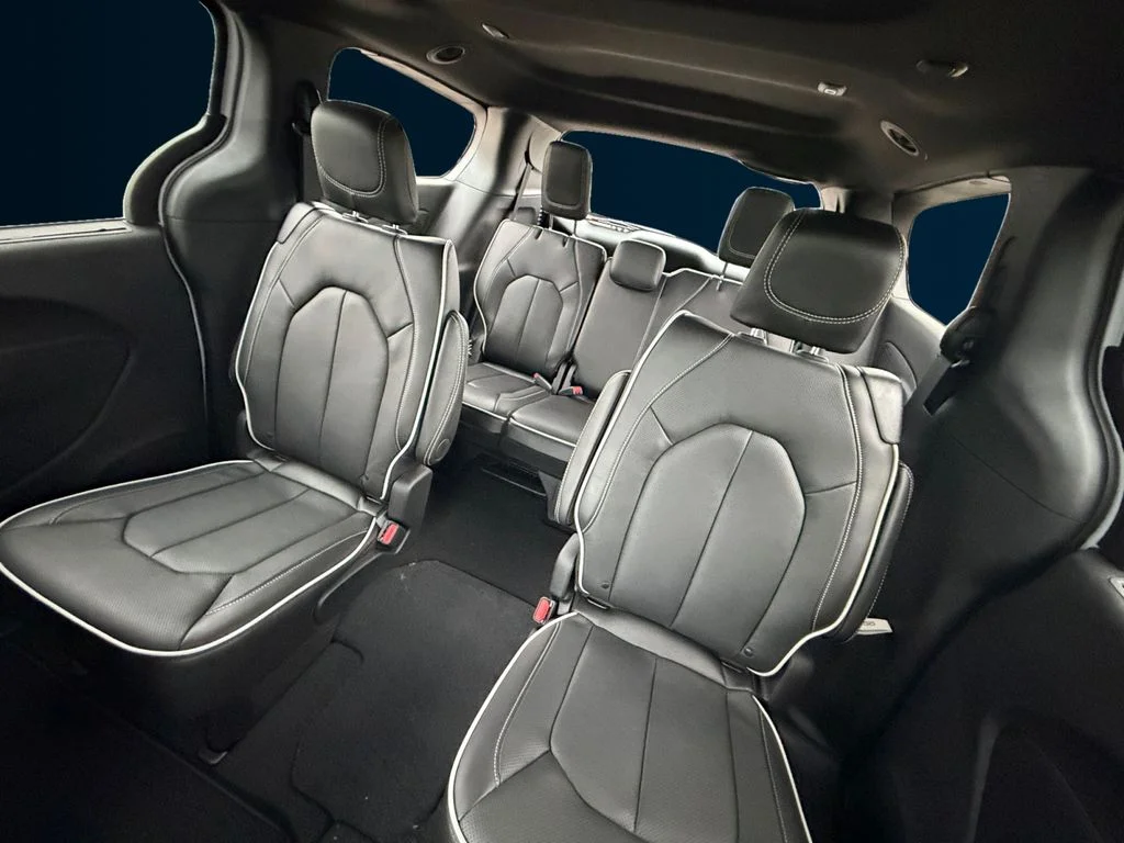 New 2026 White Chrysler Limited image 16