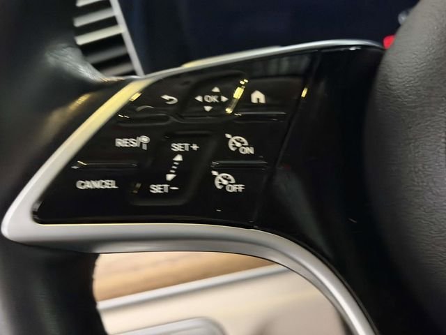 Certified Used 2025 White Mercedes-Benz GLE 350 image 31
