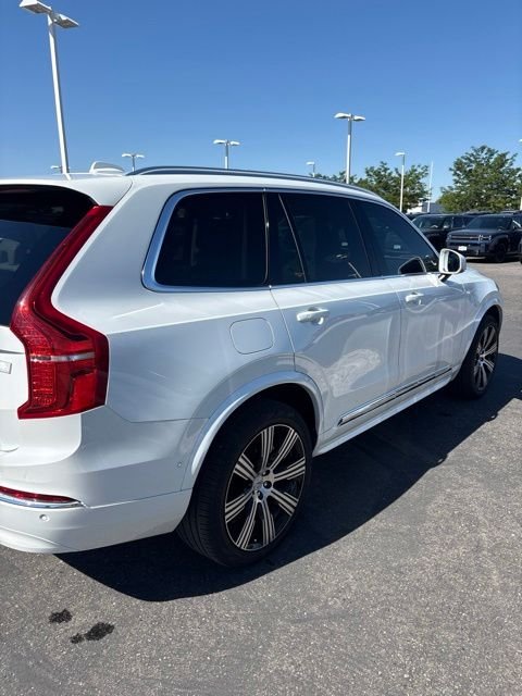 Used 2024 White Volvo Ultimate image 2