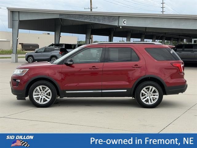 Used 2018 Red Ford XLT image 8