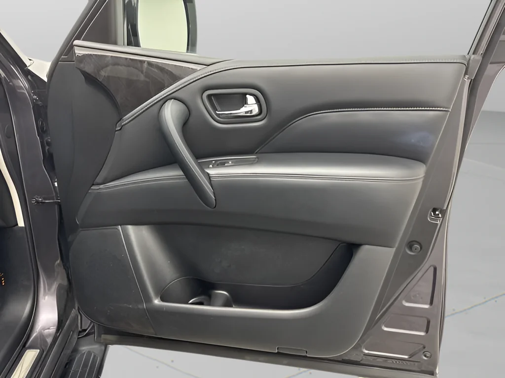 Used 2024 Anthracite Gray INFINITI LUXE image 34
