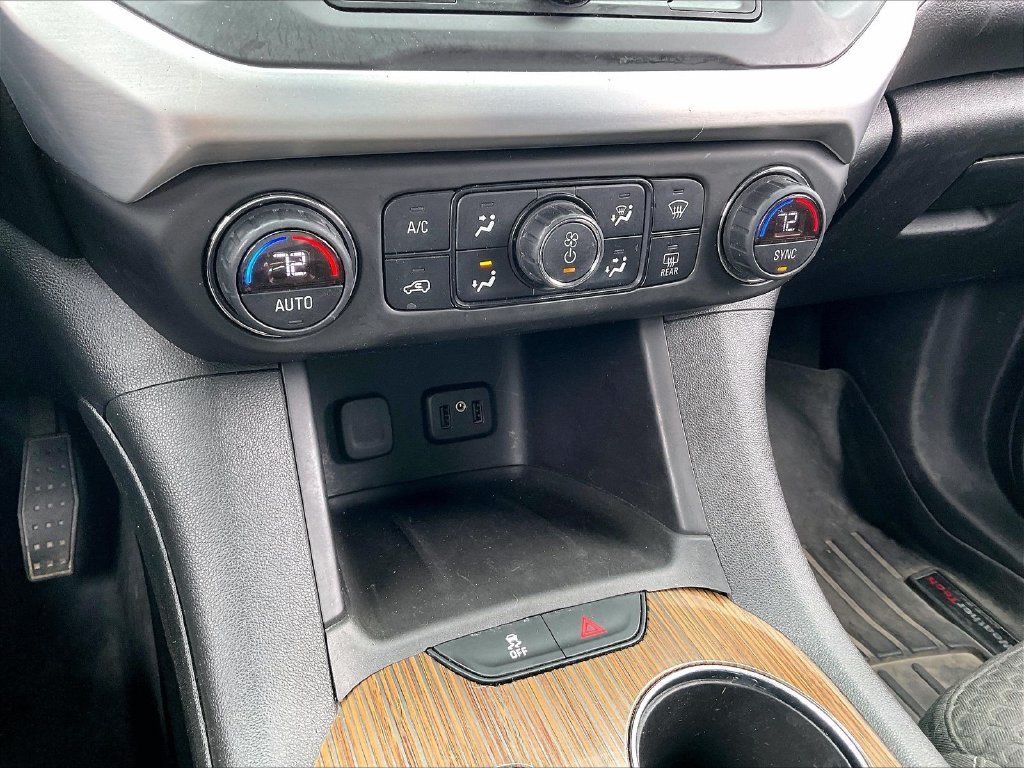 Used 2019 Iridium Metallic GMC SLE-1 image 25
